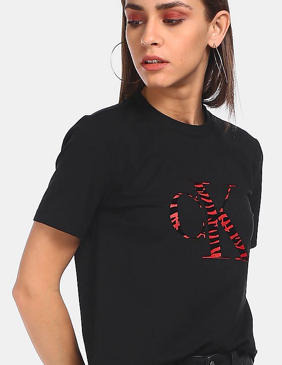 Buy Calvin Klein Women Black Straight Fit Zebra Logo Print T