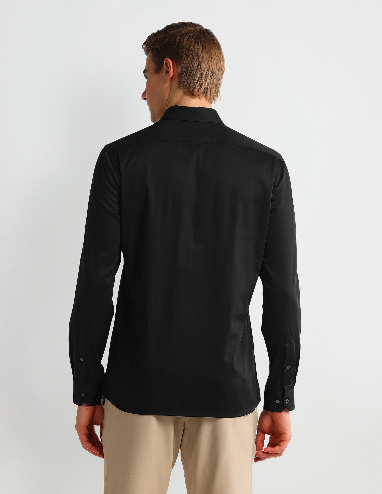 Arrow Newyork Solid Slim Fit Shirt