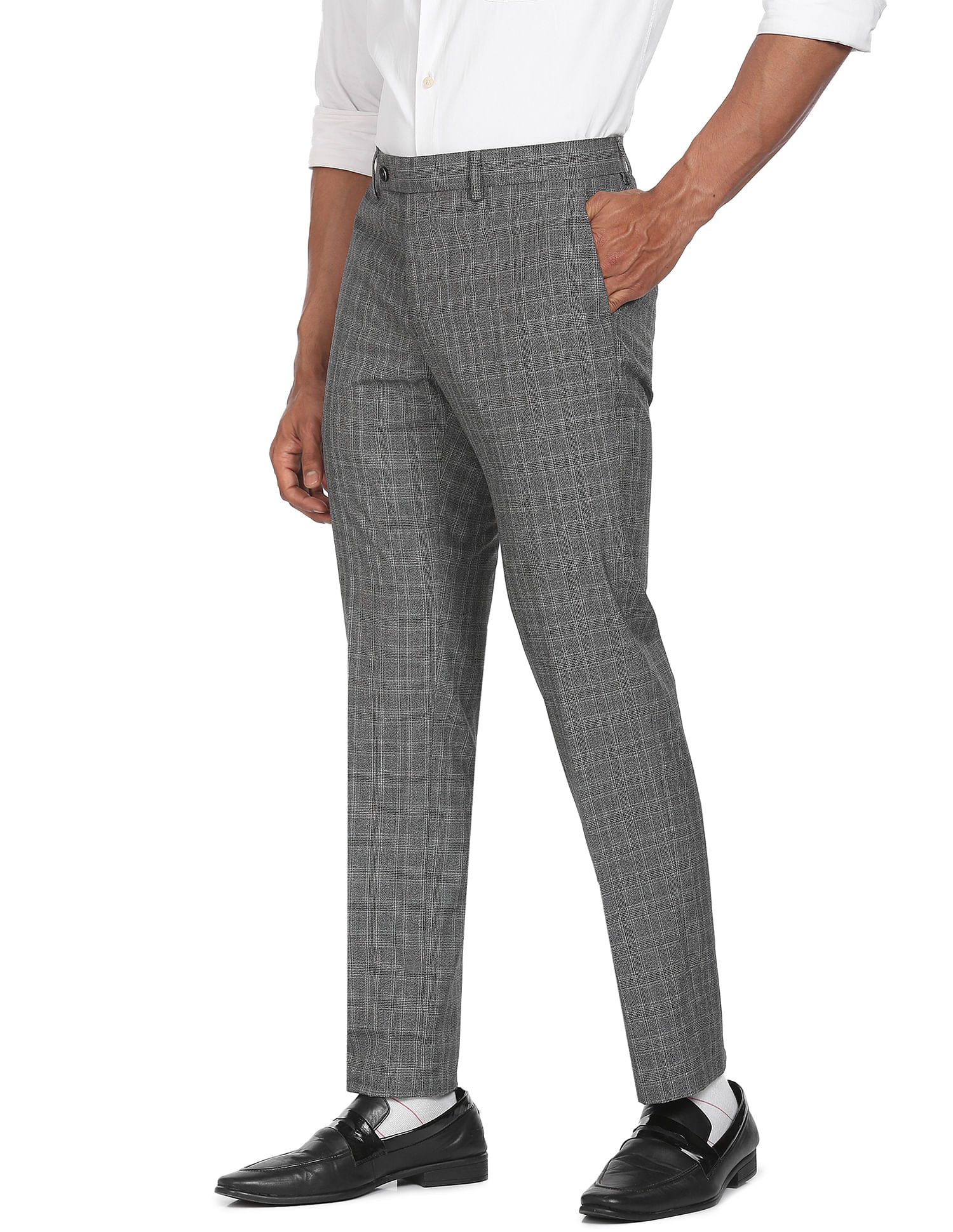 Buy Checked Mid-Rise Slim Fit Trousers Online at Best Prices in India -  JioMart.