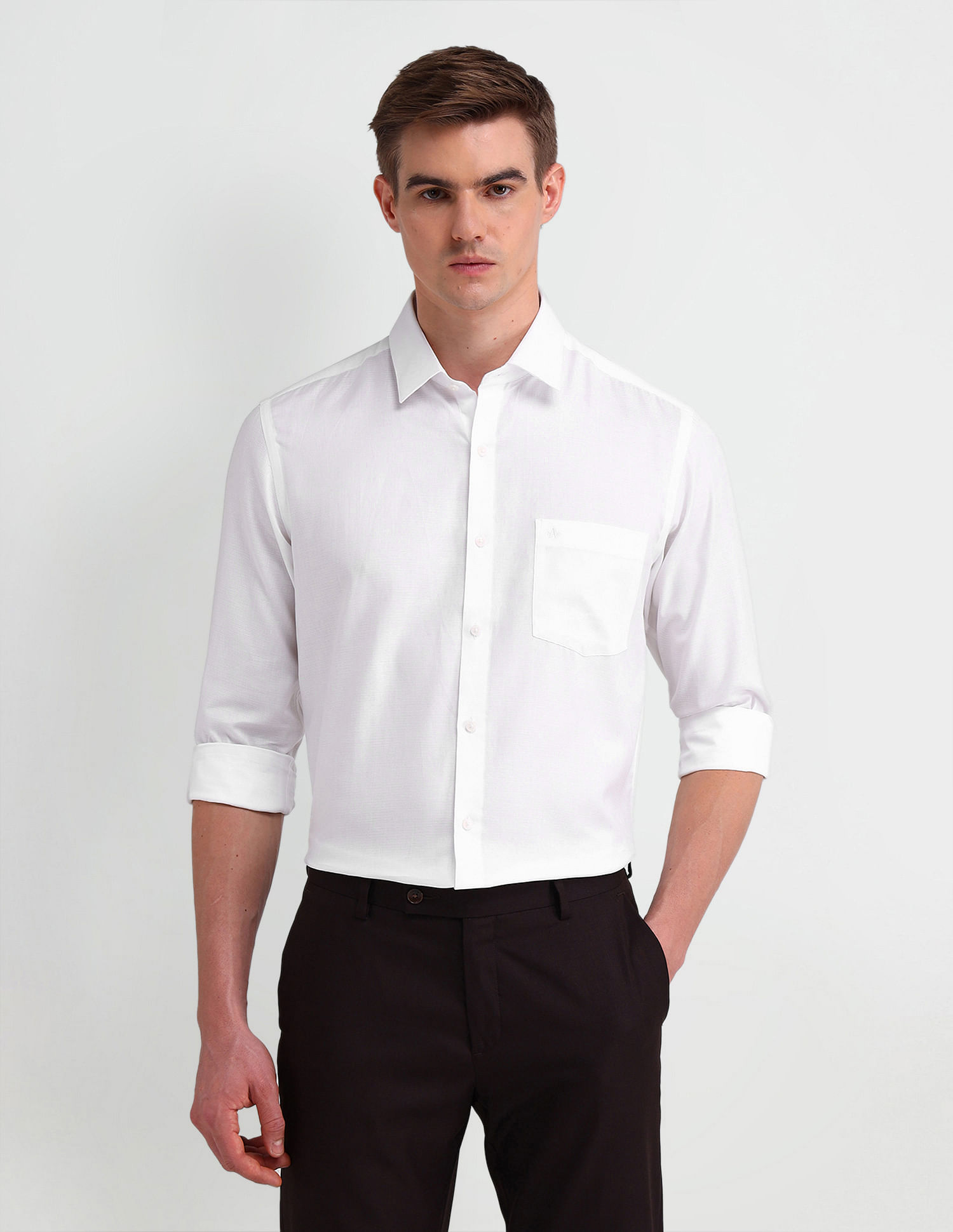 Arrow Manhattan Slim Fit Solid Shirt