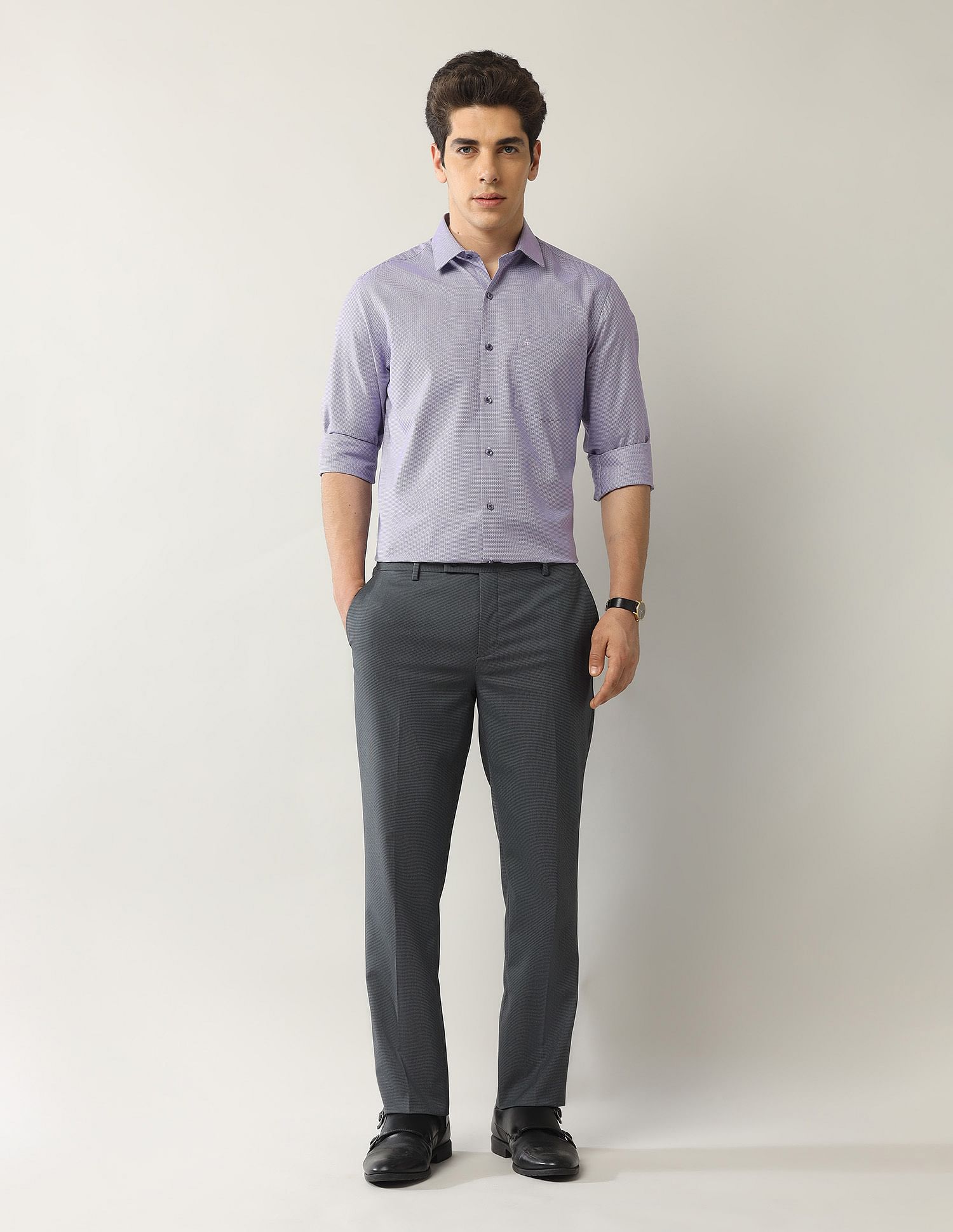 Arrow Textured Manhattan Slim Fit Shirt