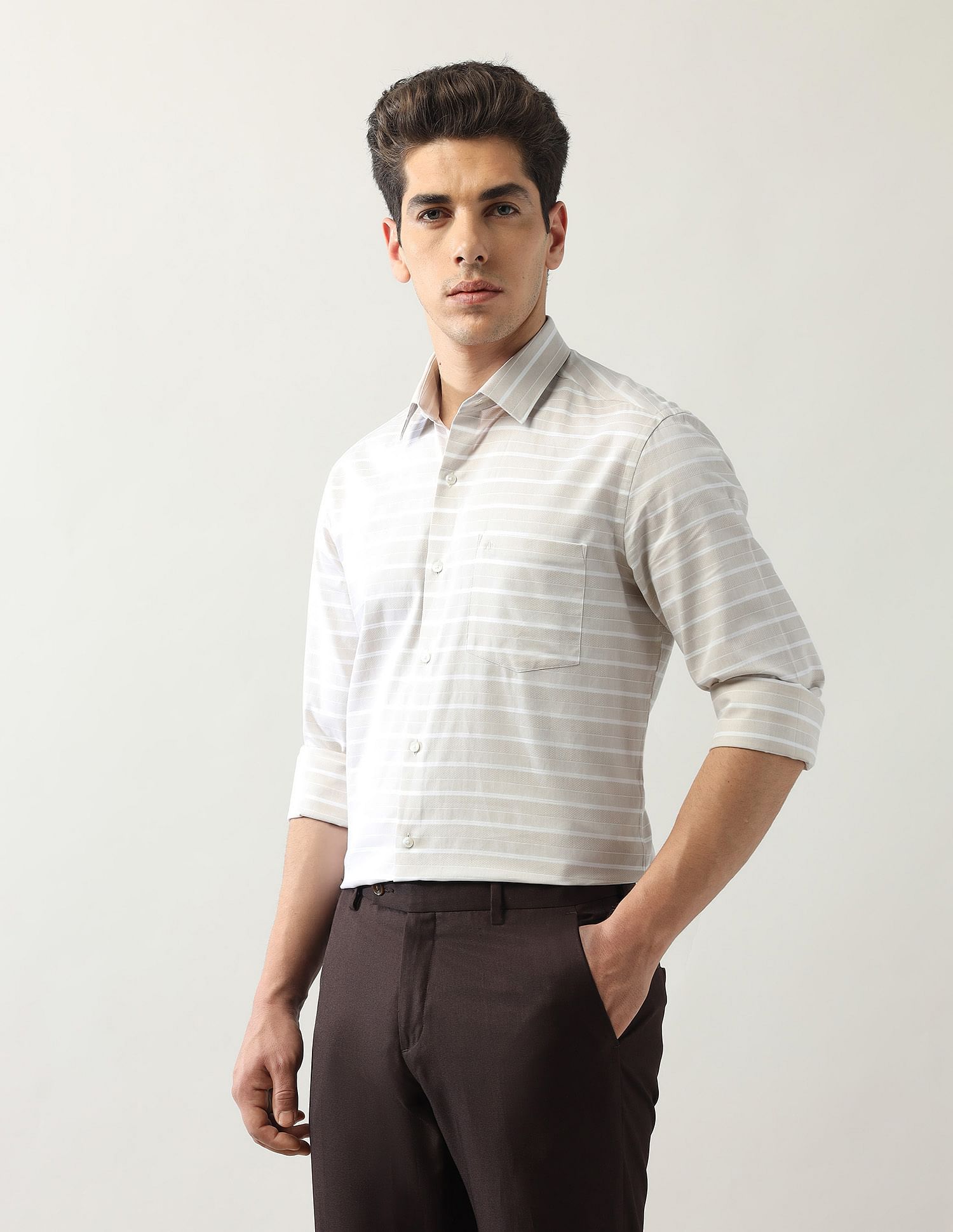Arrow Horizontal Striped Manhattan Slim Fit Shirt