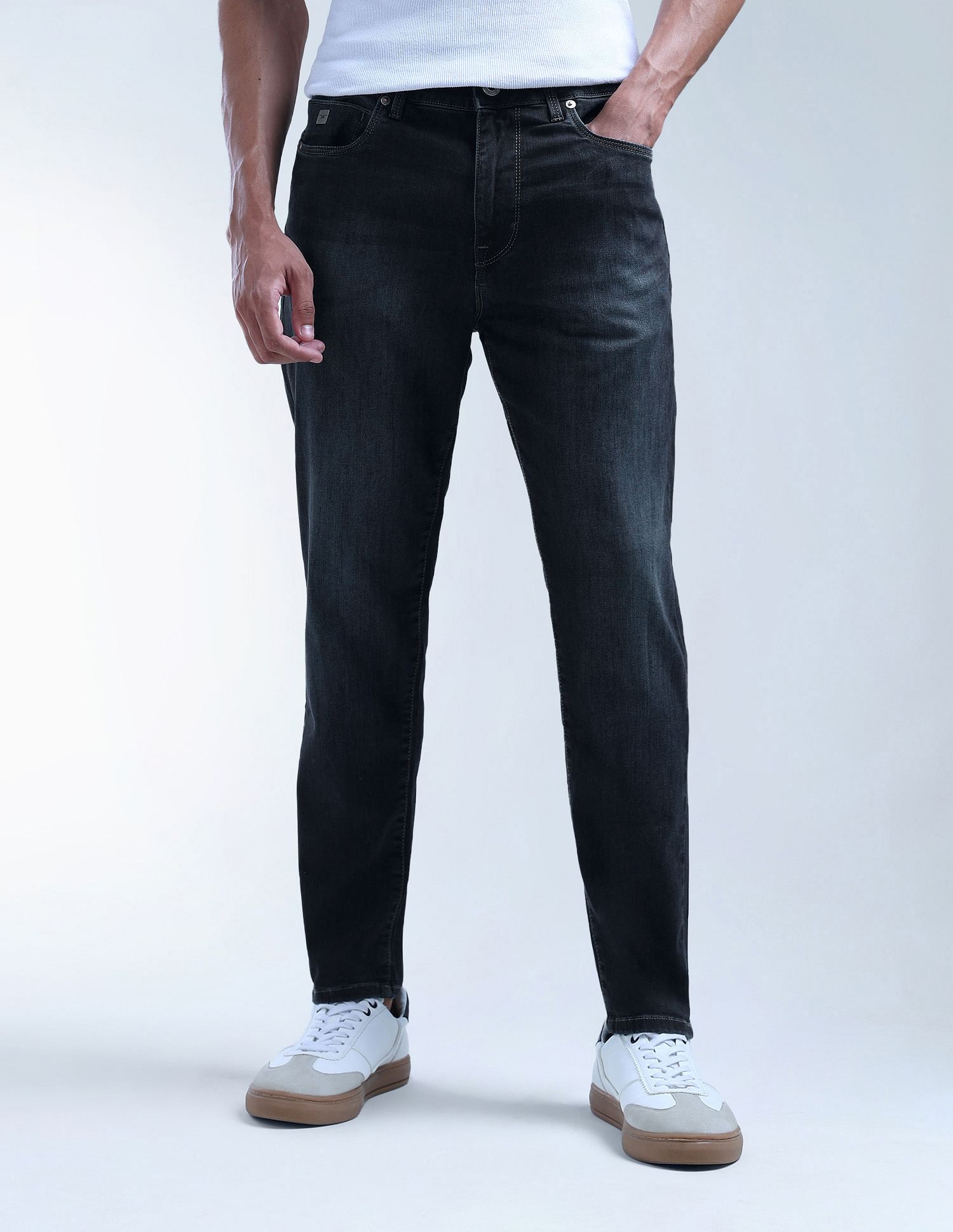 Flying Machine Mankle Relaxed Tapered Fit Authentic Premium Jeans