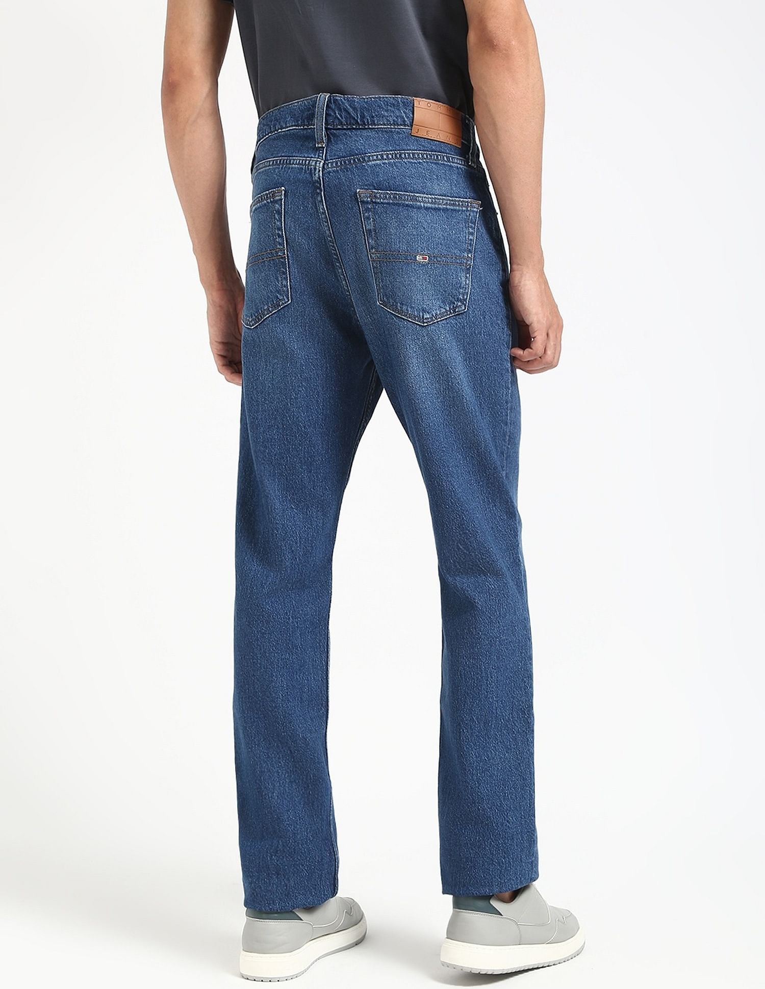 Tommy Hilfiger Light-Wash Slim-Fit Mid Rise Jeans