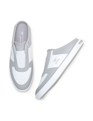Kena Pavelさん専用 Buy Flying Machine Men Open Back Pavel Slip On Shoes - NNNOW.com