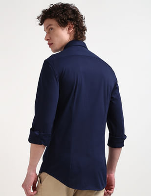 Buy Tommy Hilfiger Knitted Solid Slim Fit Shirt - NNNOW.com