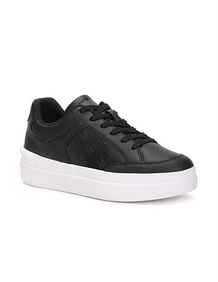 Tommy Hilfiger Women Embossed Court Sneakers