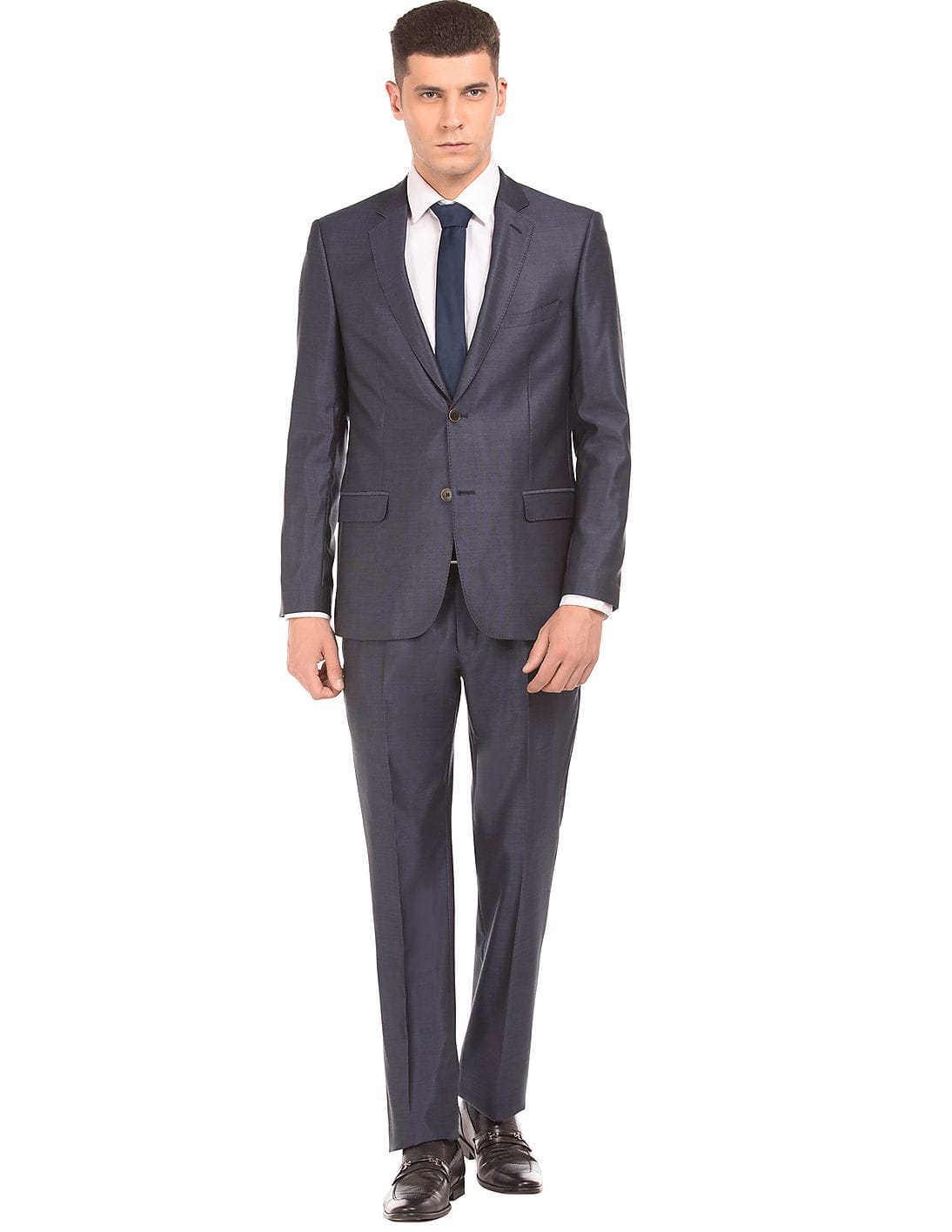 Men's Suit Fit Types / Tuxedo and Suits Suit By Fit Modern Fit