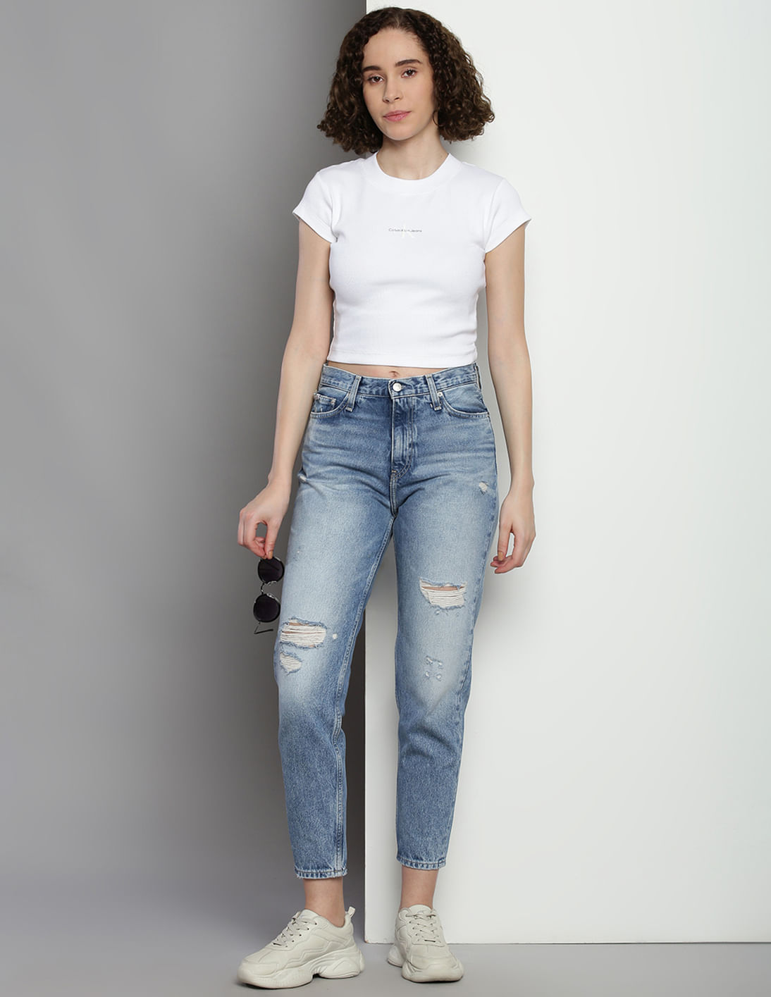 Buy Calvin Klein Jeans Mom Fit Distressed Jeans - NNNOW.com