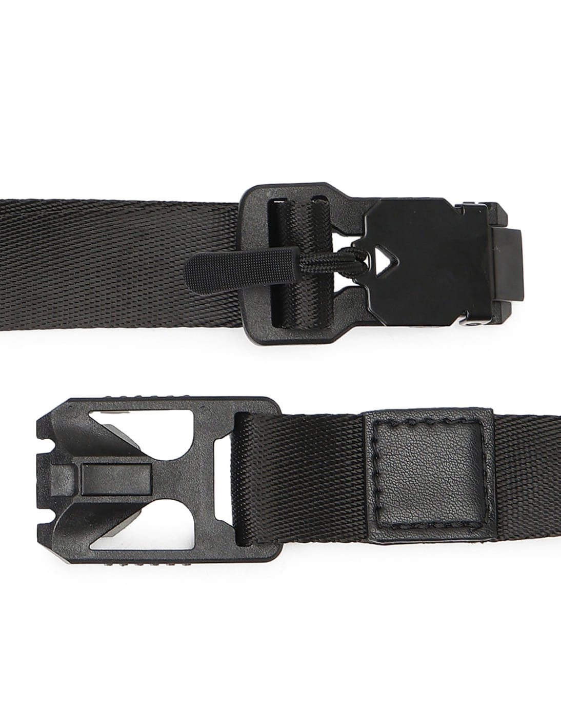 Buy Flying Machine Men's Magnet Buckle Belt - NNNOW.com