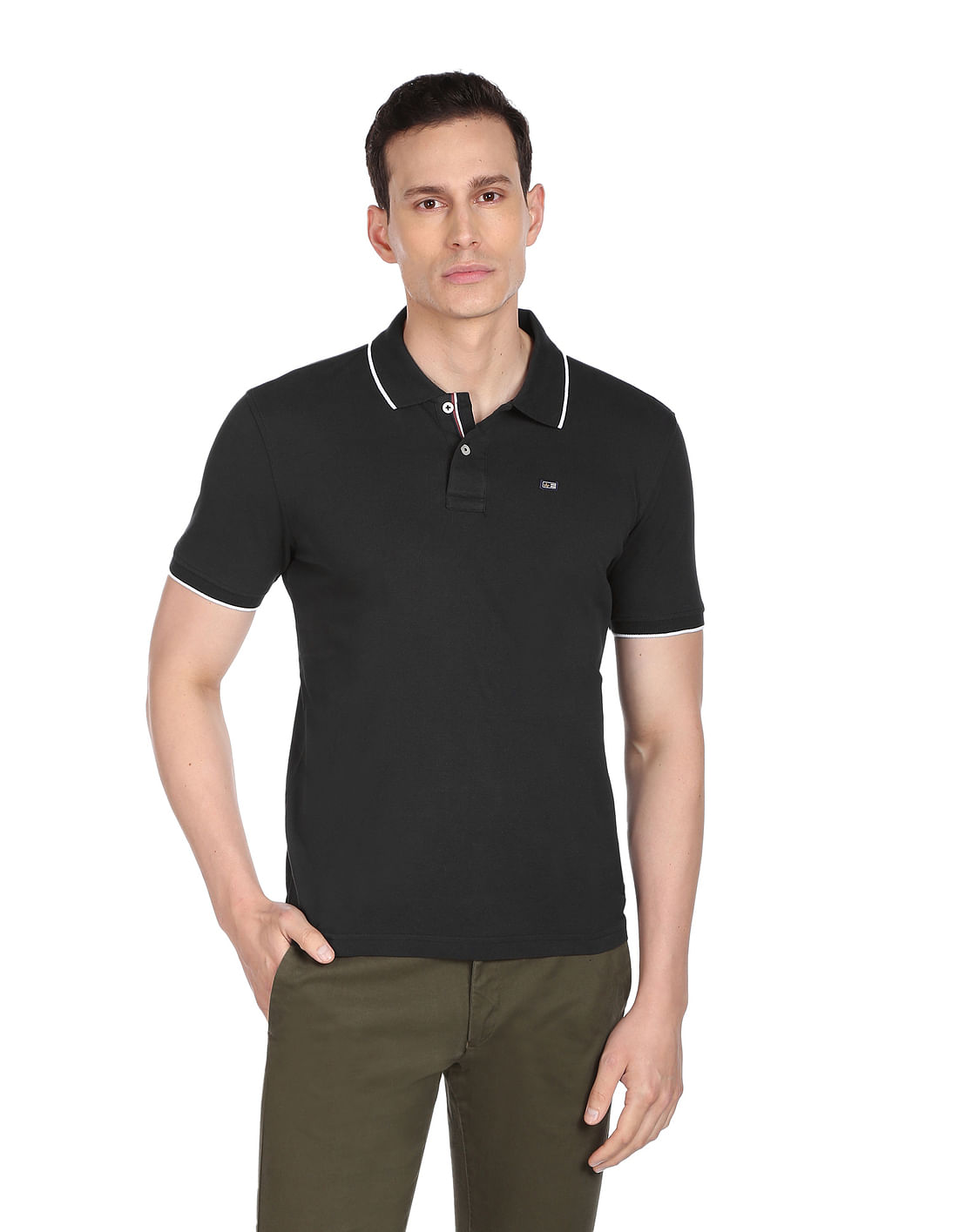 Buy Arrow Sports Men Black Solid Compact Cotton Polo Shirt - NNNOW.com