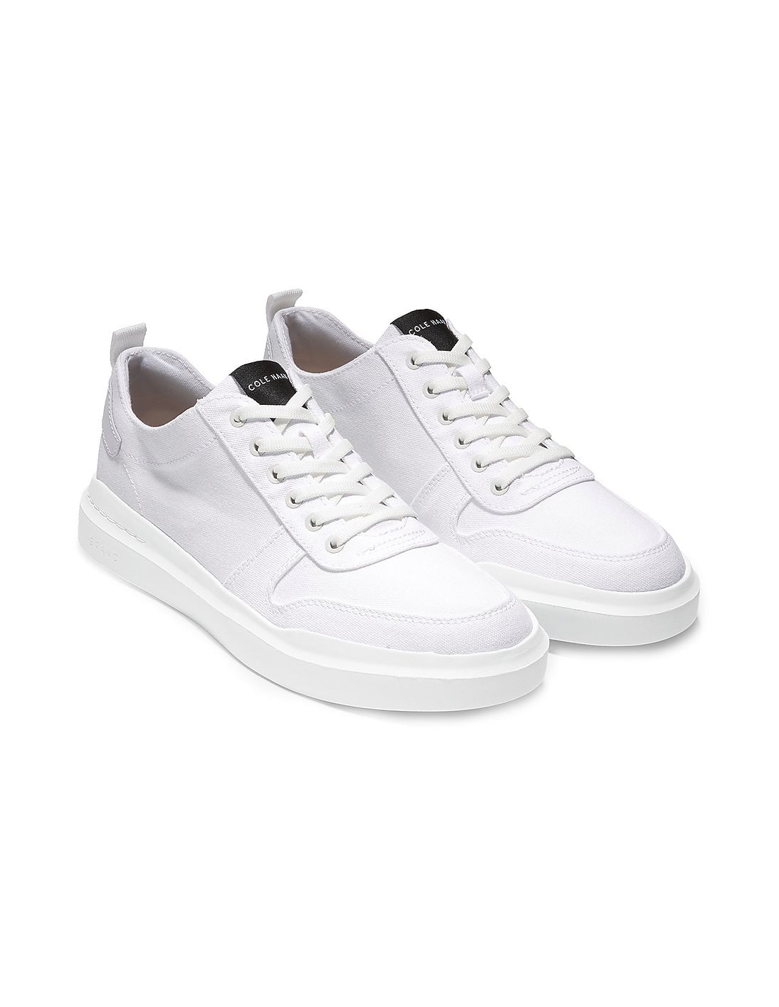 【Cole Haan】GrandPro Rally キャンバススニーカー ホワイト Amazon.com | Cole Haan Grandpro Rally Canvas T-Toe Egret