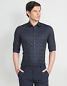 Arrow Patterned Windowpane Slim Formal Shirt