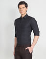 Arrow Horizontal Stripe Dobby Formal Shirt