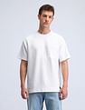 Flying Machine Solid Pattern Relaxed Fit T-Shirt