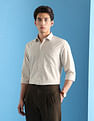 Arrow Liberty Classic Fit Dobby Velocity Shirt